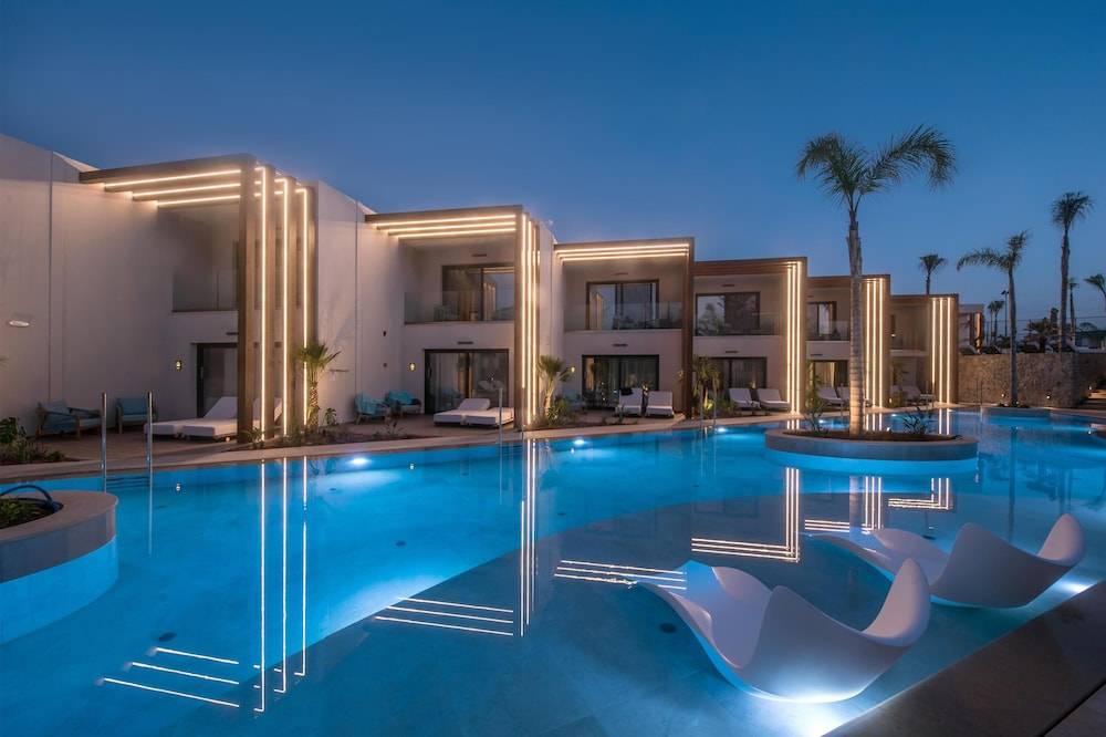 30_w5753h3835x0y5-fa9cff06_z