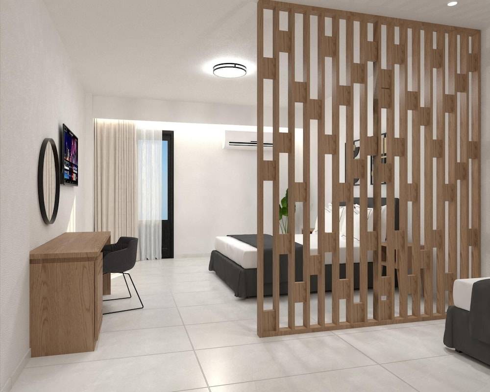 11_w1898h1520x2y0-a4ec4e28_z