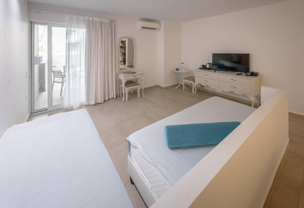 8_w3840h2636x0y3-a82c69c8_z