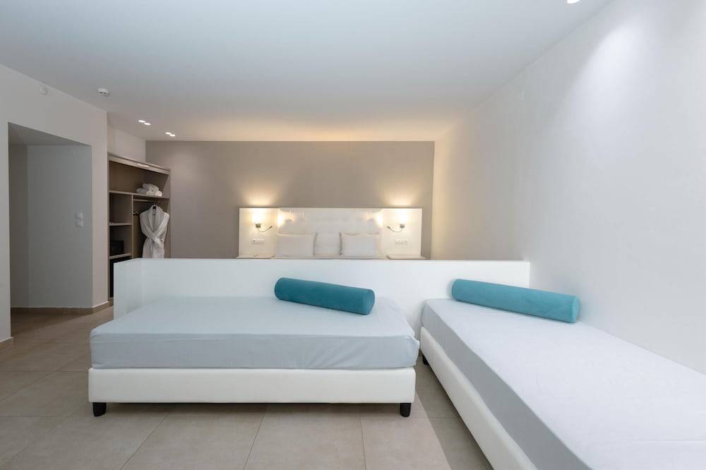 31_w3836h2556x4y4-0a19c5c6_z