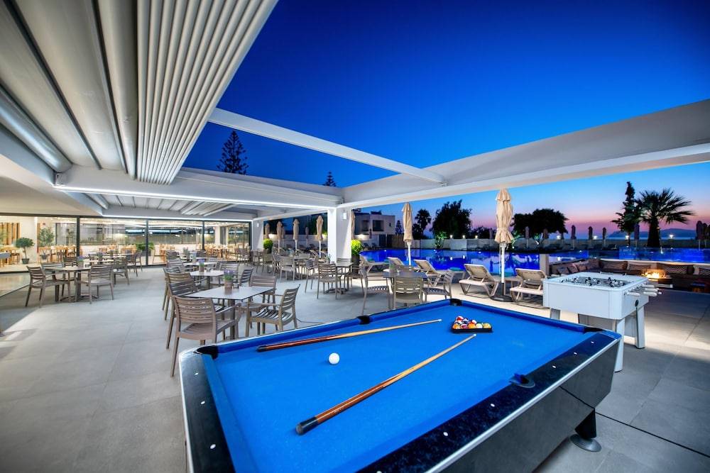 34_w3837h2559x3y3-1cfff6a9_z