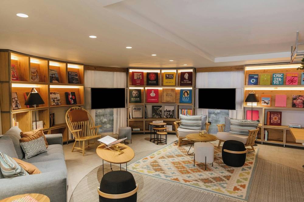 4_w4000h2664x0y0-e3cb442b_z