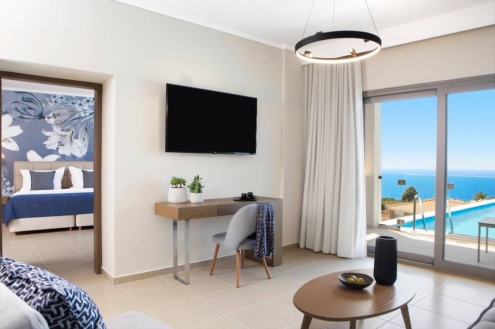 49_w3840h2558x0y1-587a6b17_z