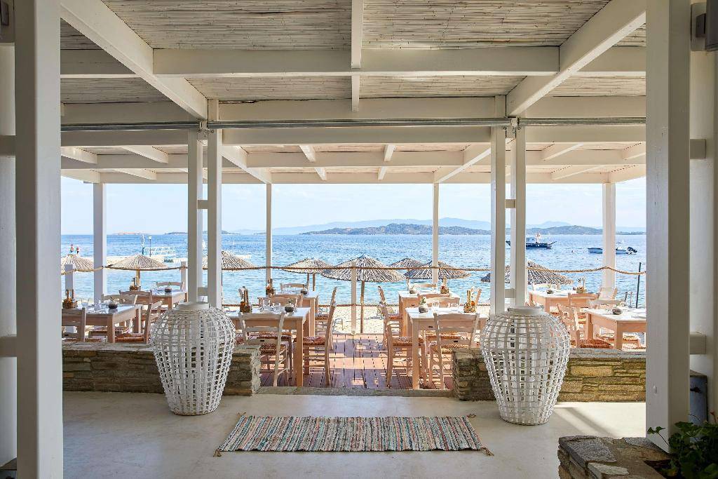 38_015606a_hb_r_1015