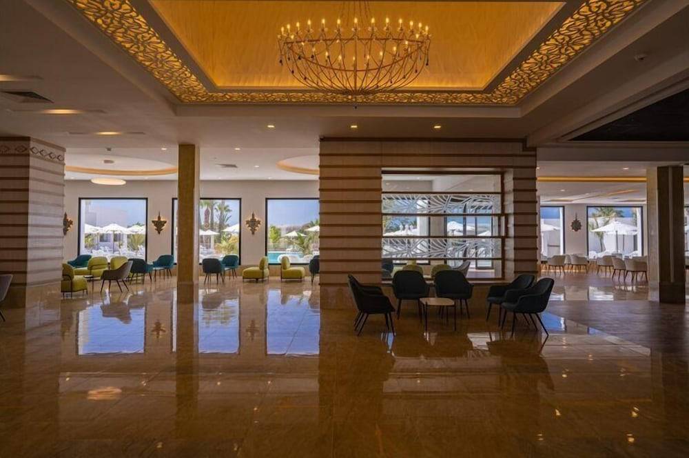 30_w890h591x4y3-b56e1b52_z