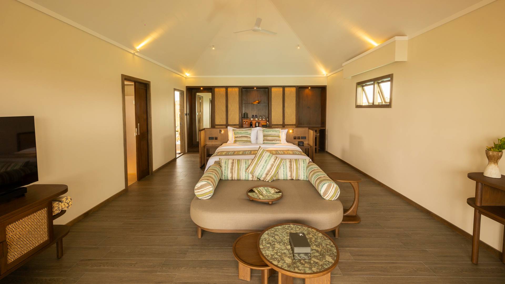 15_AMVMDVC5R2_1767706