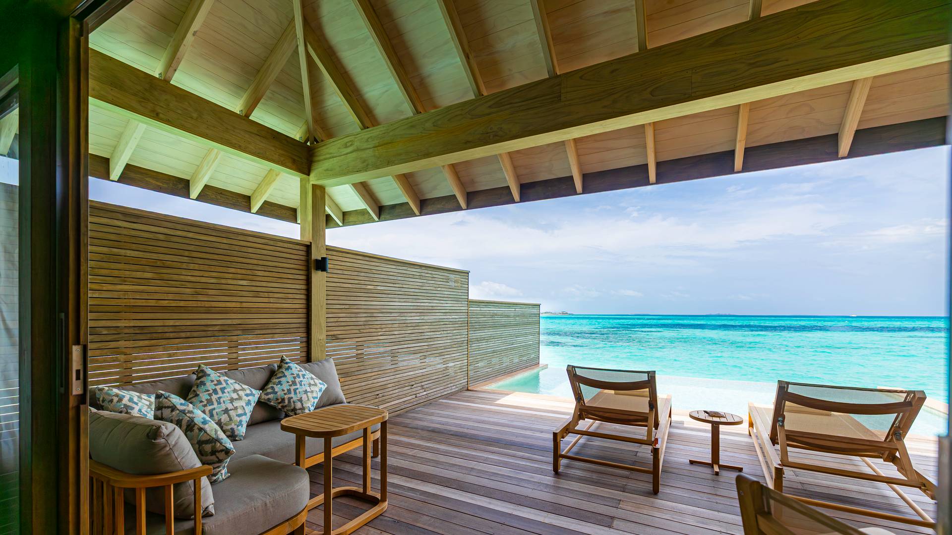 16_AMVMDVC5R2_1767750