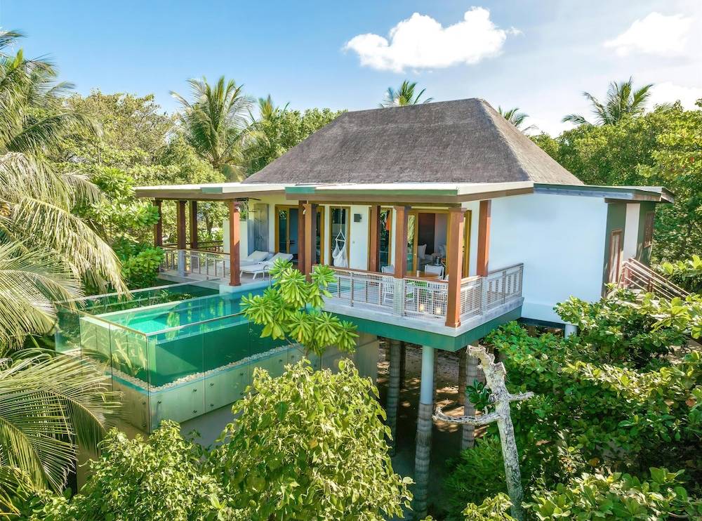 41_w3840h2848x0y4-c6f1a8af_z