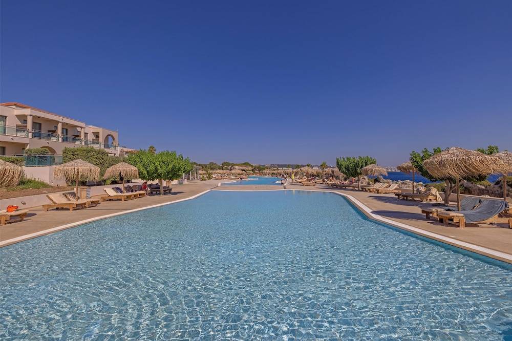 17_w3840h2558x0y3-6b66bcd5_z