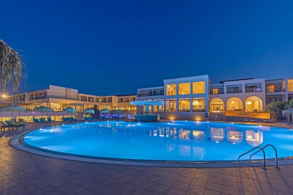 26_w3837h2556x3y5-eef8fa87_z