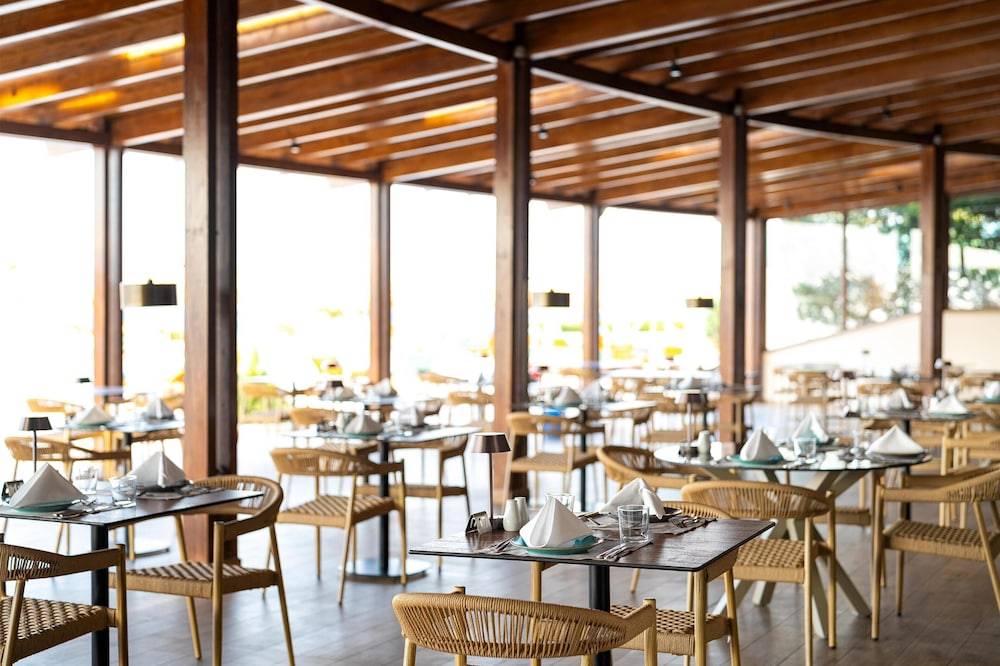 29_w3840h2557x0y3-93fe4fc8_z