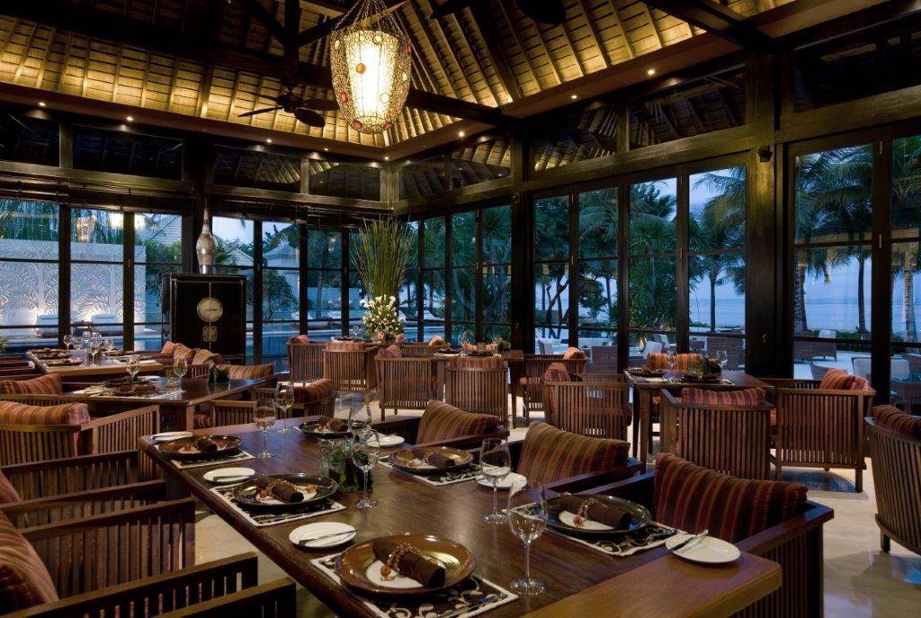 the_royal_santrian_24865