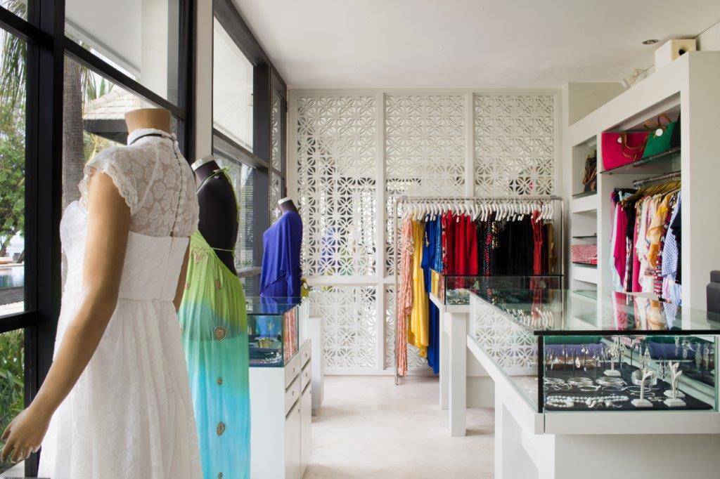 the_royal_santrian_24876