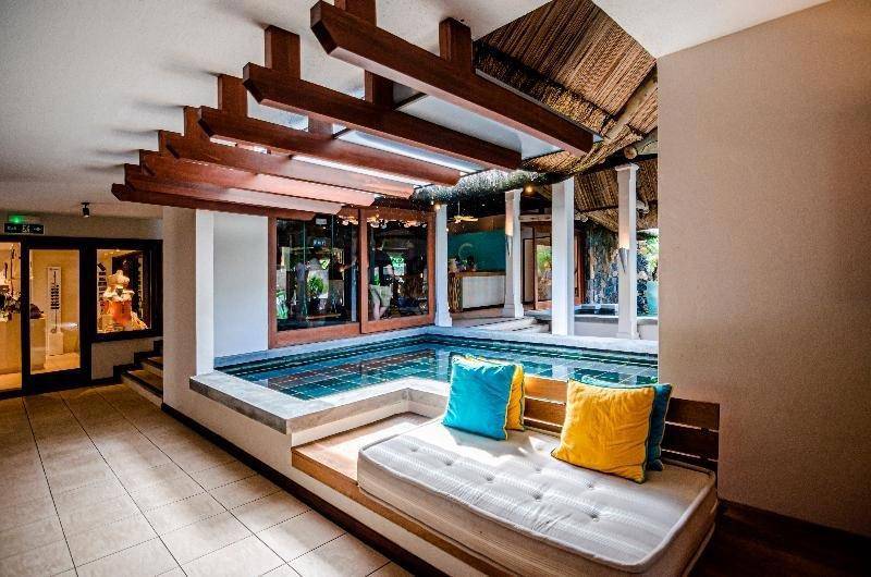 c_mauritius_16860 c_mauritius_16860