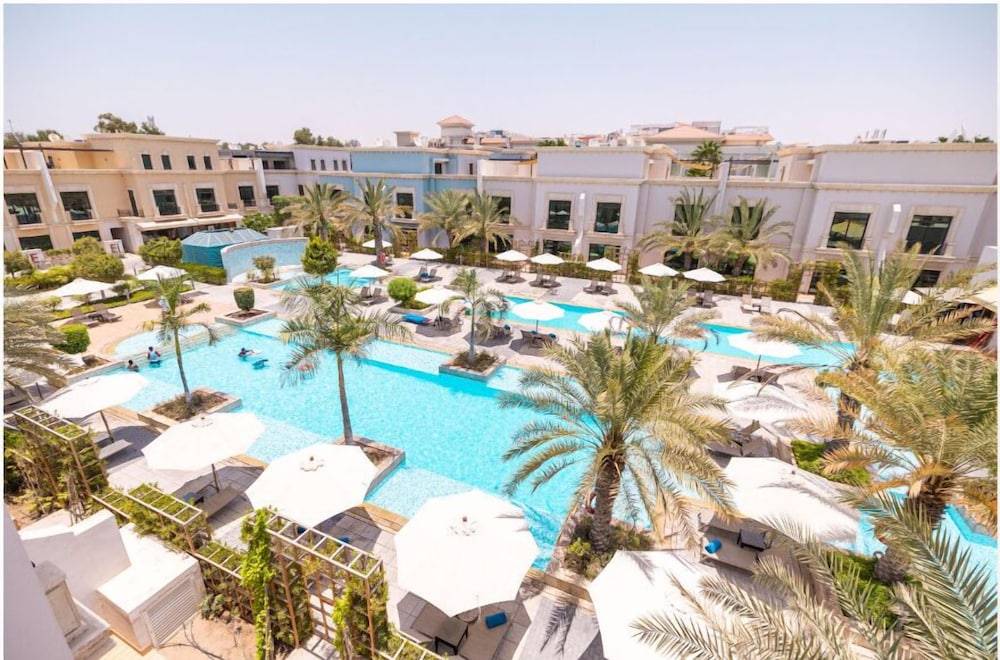 1_w880h581x6y7-a2d6cb28_z