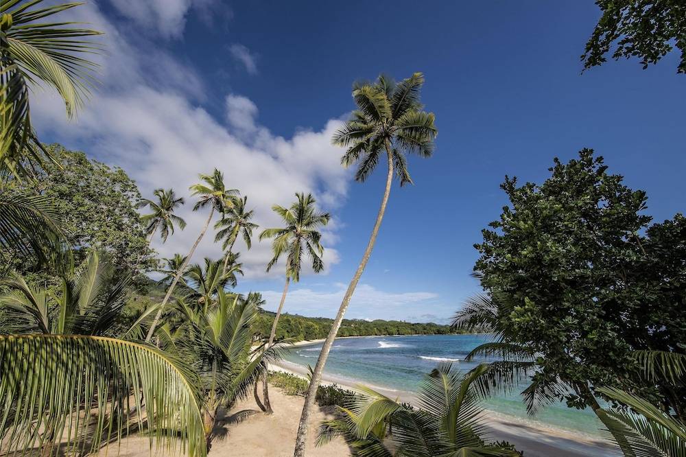 27_w3840h2556x0y3-b8191383_z