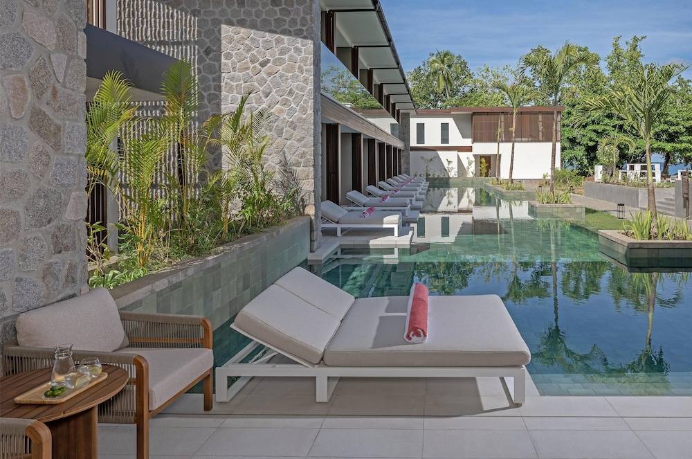 44_w3840h2547x0y3-71d0e60b_z