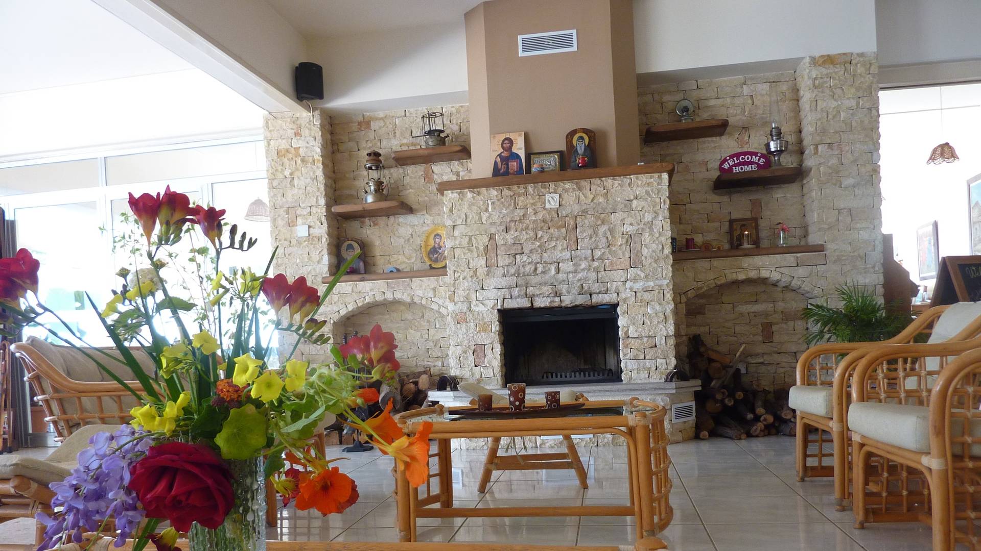 13_ACYLCACN64_810718