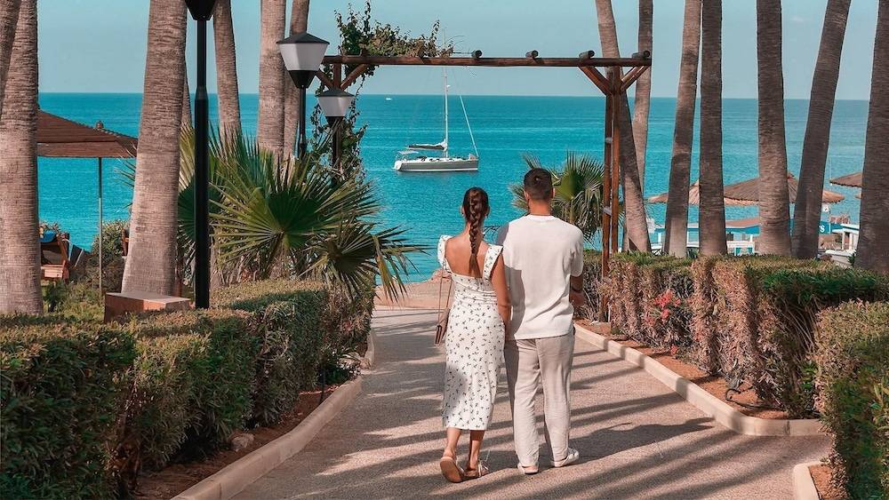 24_w2046h1152x0y0-75ca4e0c_z