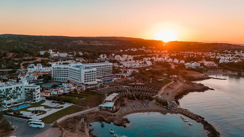 45_w2048h1150x0y0-3b14d12d_z