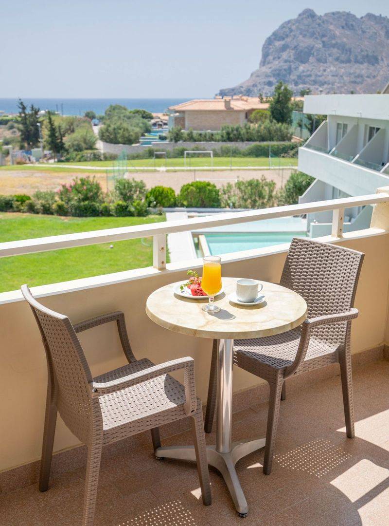 4_AMTSGR0J8G_1260962