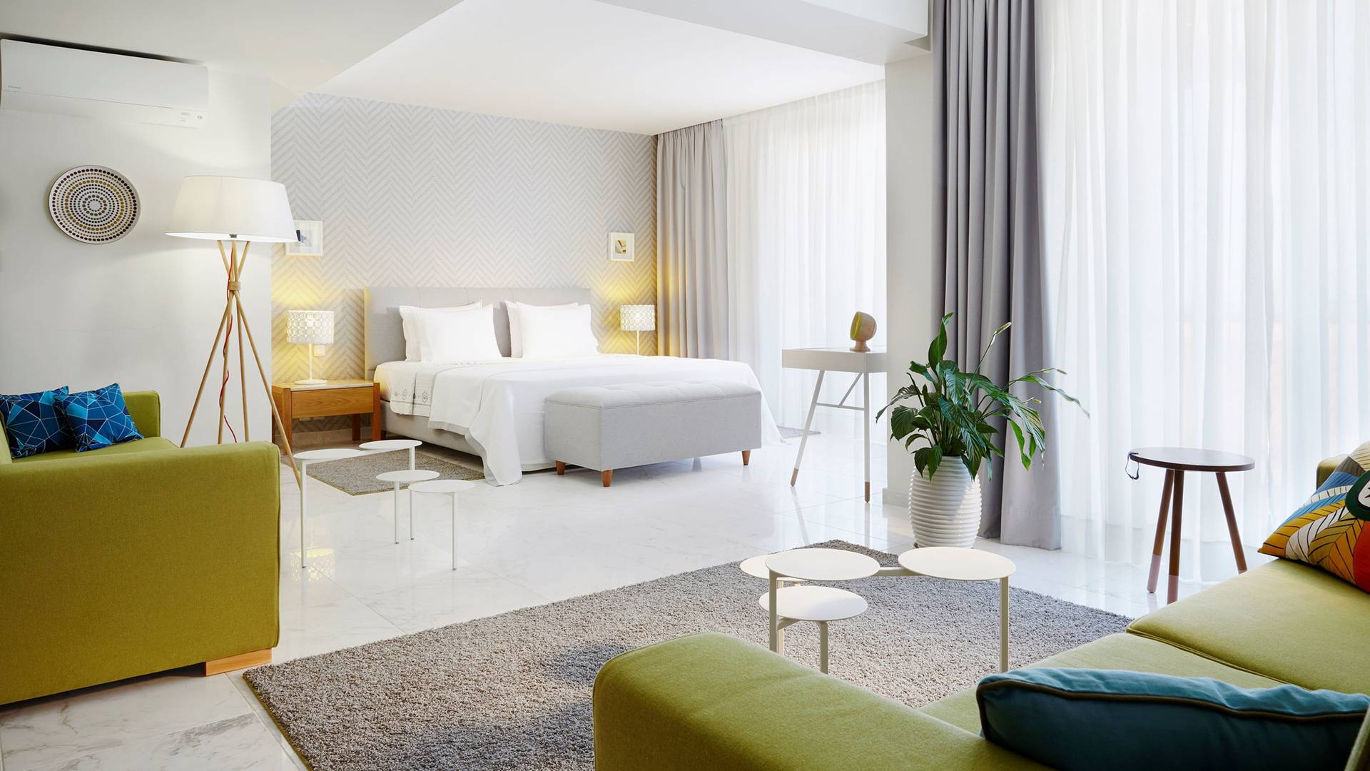 2_AMTSGR0HHS_1023432