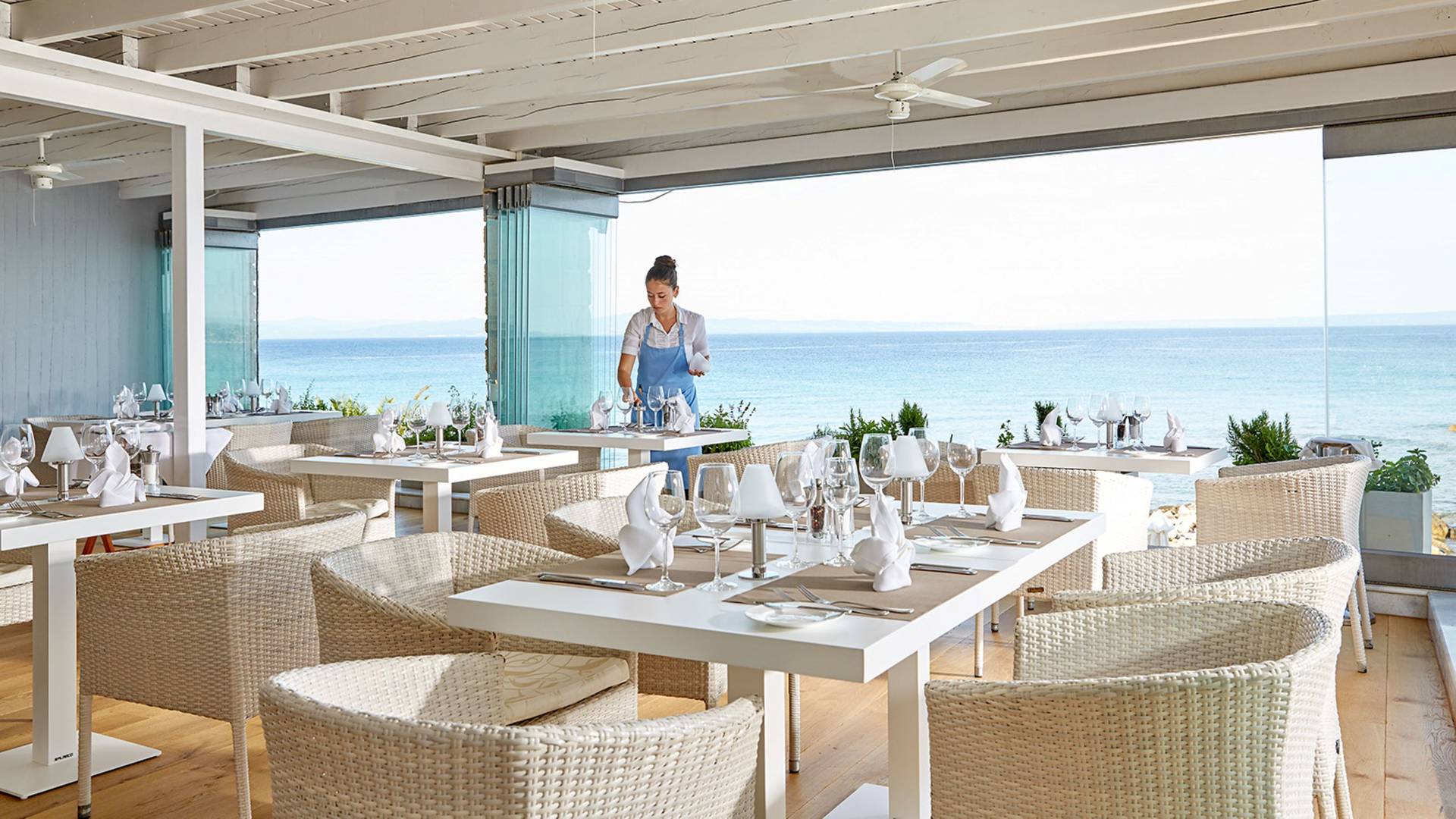 3_AMTSGR0HHS_1023428