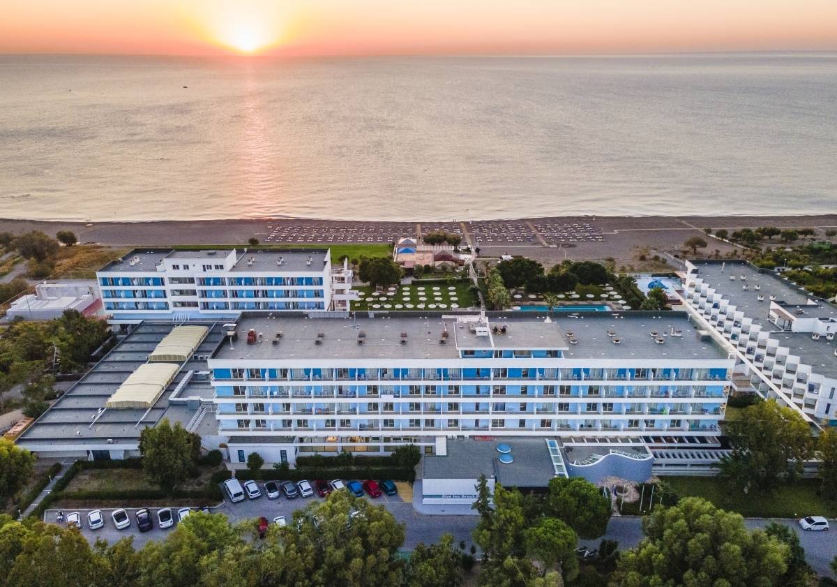 11_AMTSGR0JC4_1525336