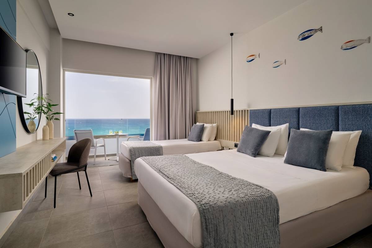 13_AMTSGR0JC4_1525400