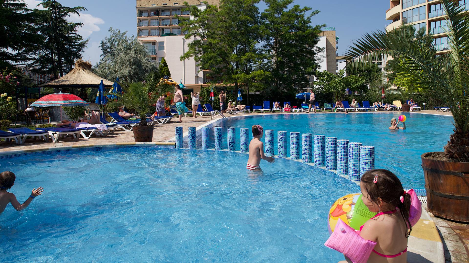 2_ABGVARD10K_1642596