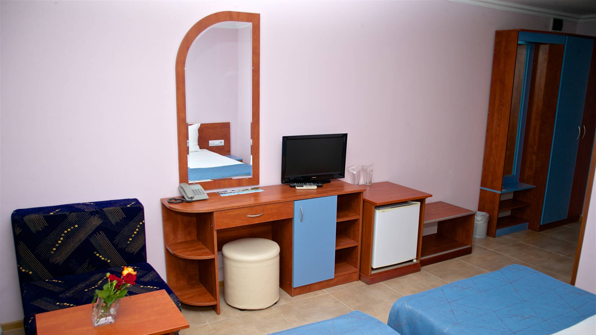 4_ABGVARD10K_1642188