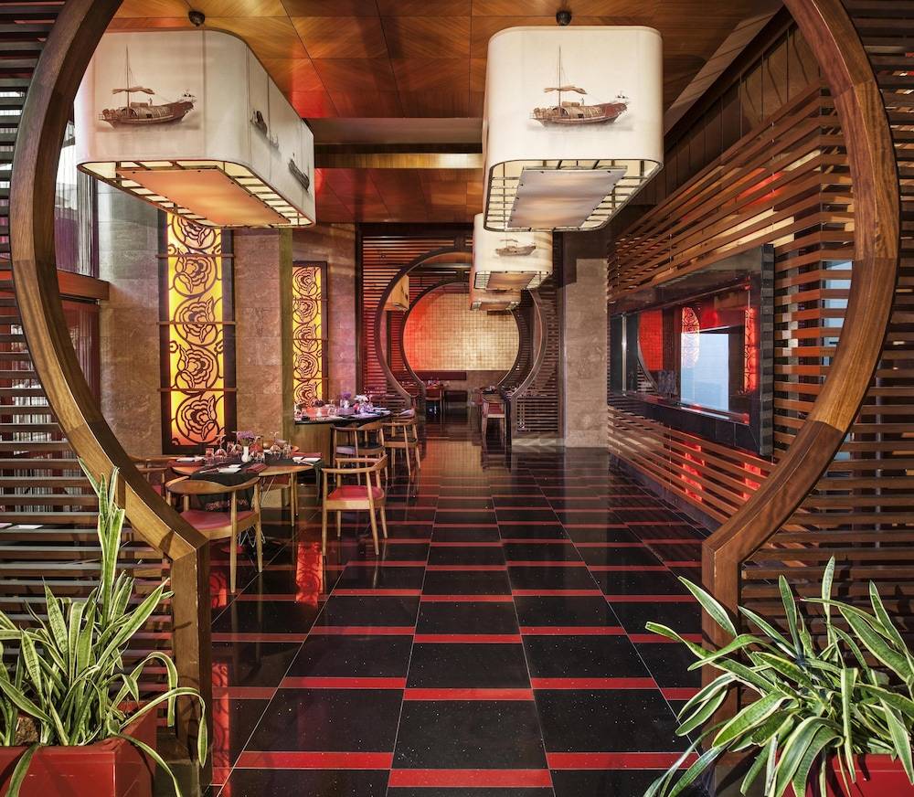 48_w3837h3346x3y3-02333378_z