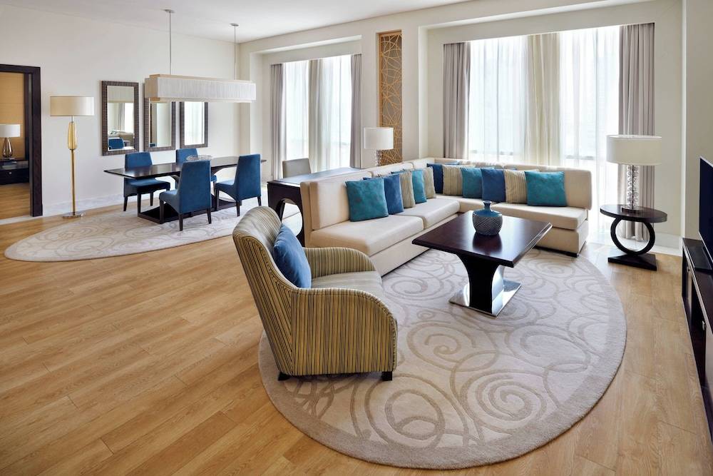 22_w3998h2667x2y0-c0458d7f_z