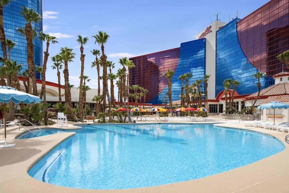 27_w5760h3835x0y5-f3d48da8_z