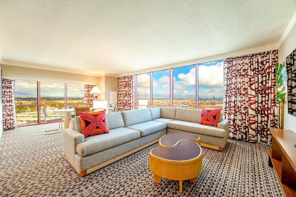 32_w2998h1999x0y0-3e1744e6_z