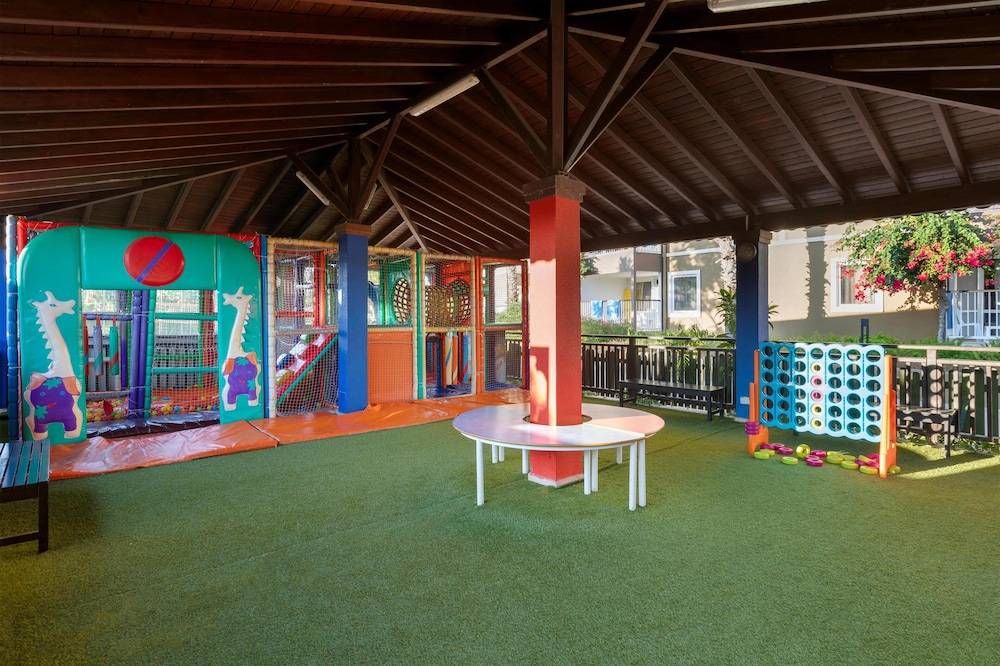 11_w5759h3837x0y3-362cafa6_z