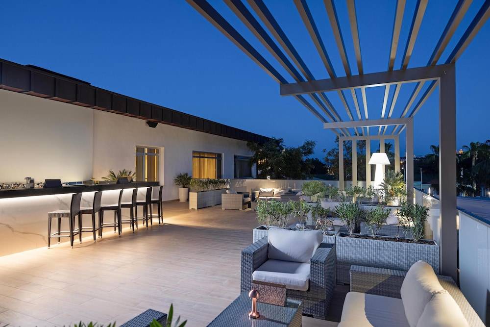 31_w5752h3835x5y5-58667d57_z