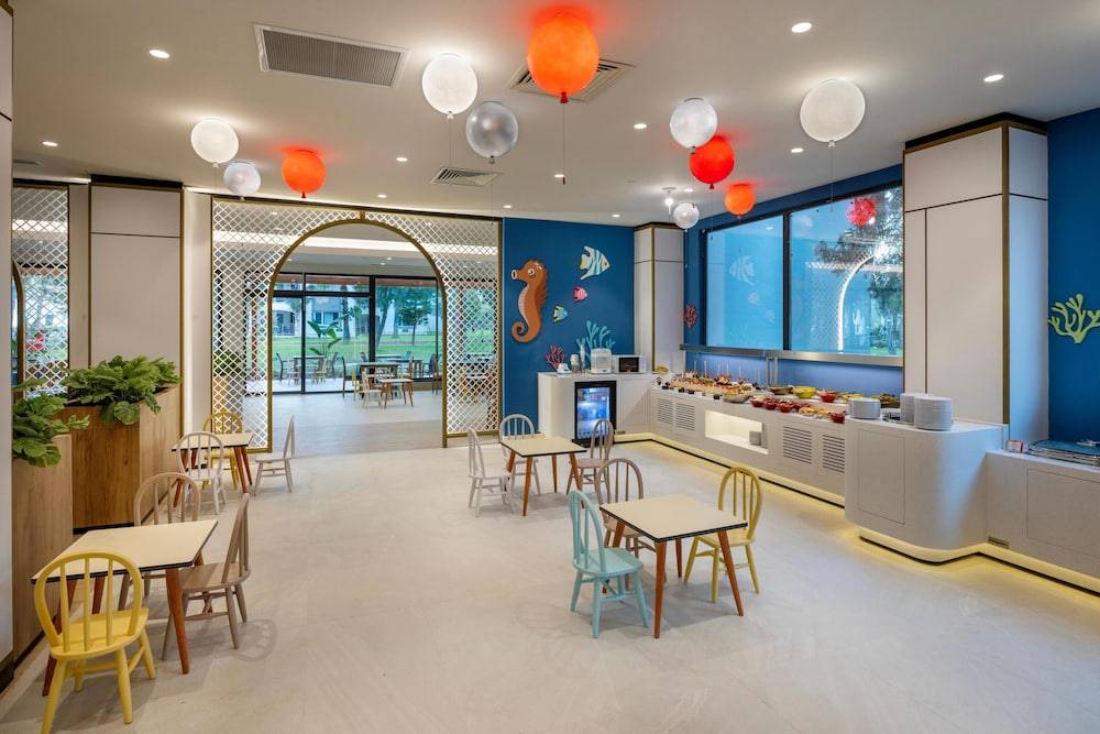 33_w5752h3835x5y5-36f65253_z