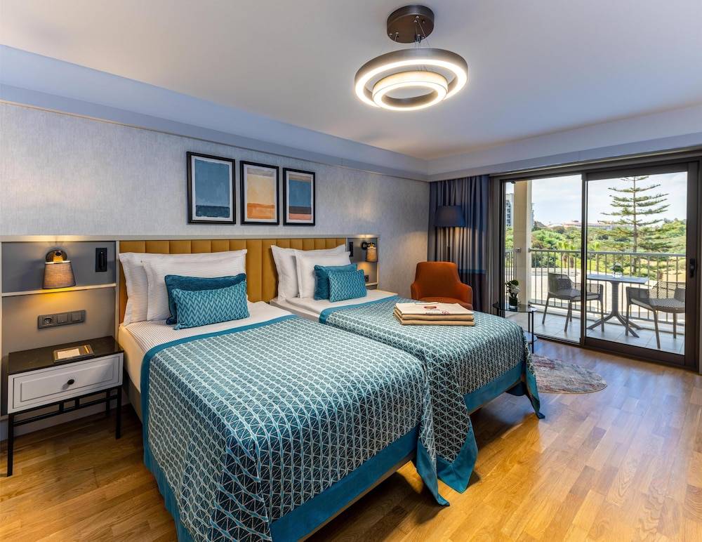 4_w4970h3836x0y4-5e8e36e6_z