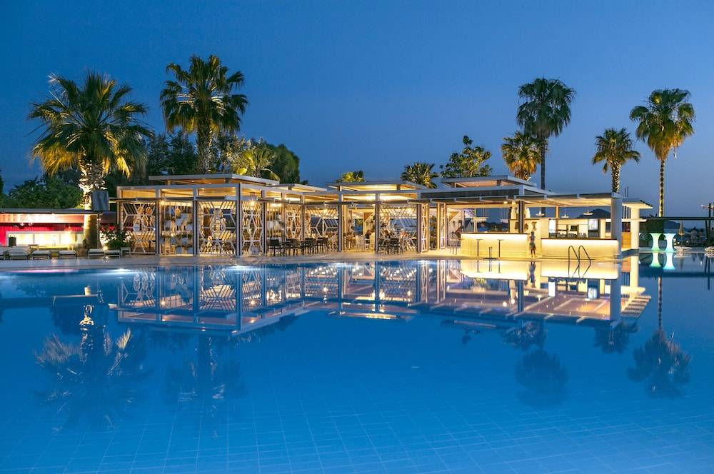 23_c038e869_z 23_c038e869_z