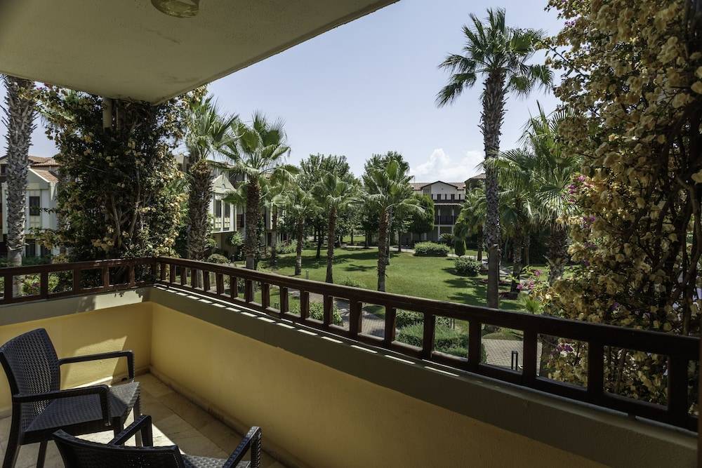 47_1261dbb9_z 47_1261dbb9_z