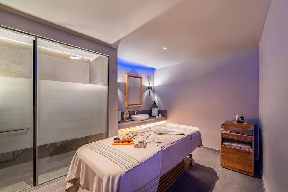 21_w3837h2556x3y4-3ba29319_z