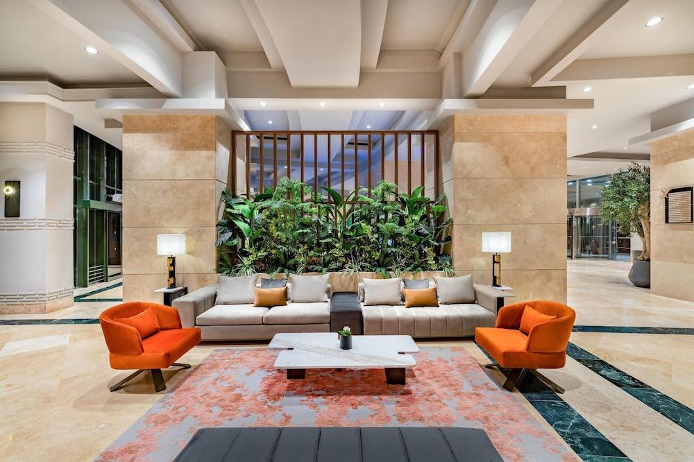 25_w3836h2556x4y4-075ed9da_z