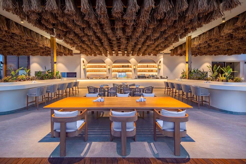 57_w3837h2556x3y3-acaccbaf_z