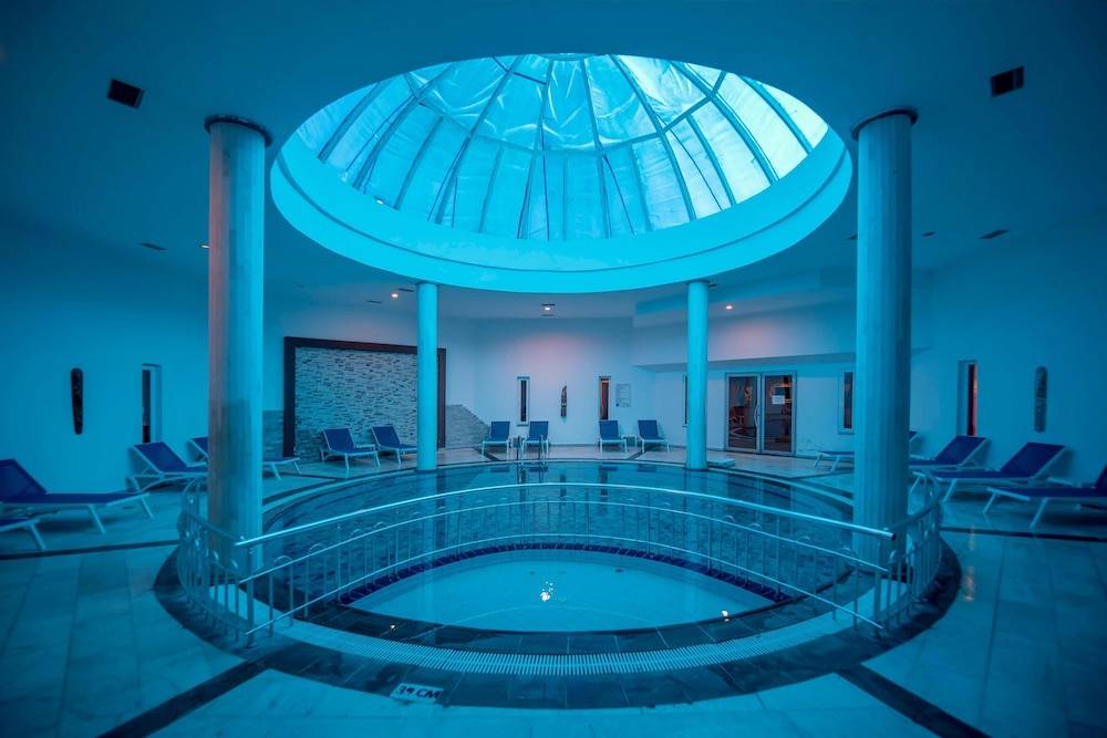 17_w5755h3837x5y3-1722c4f8_z