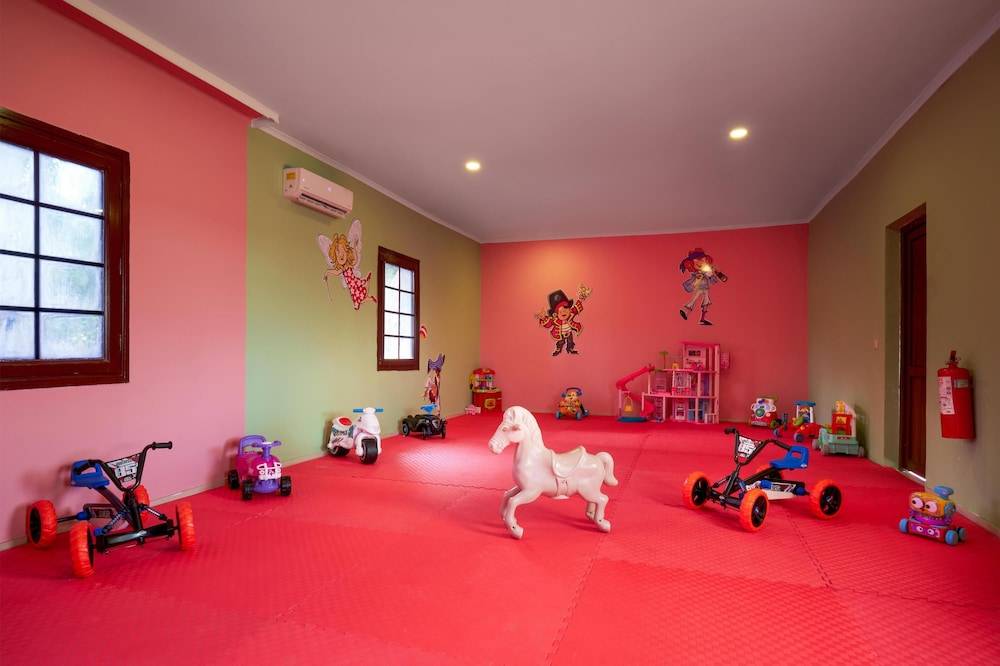 34_w5759h3835x0y5-a36c187d_z