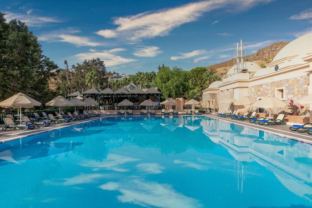 43_w5759h3835x0y5-af12618d_z