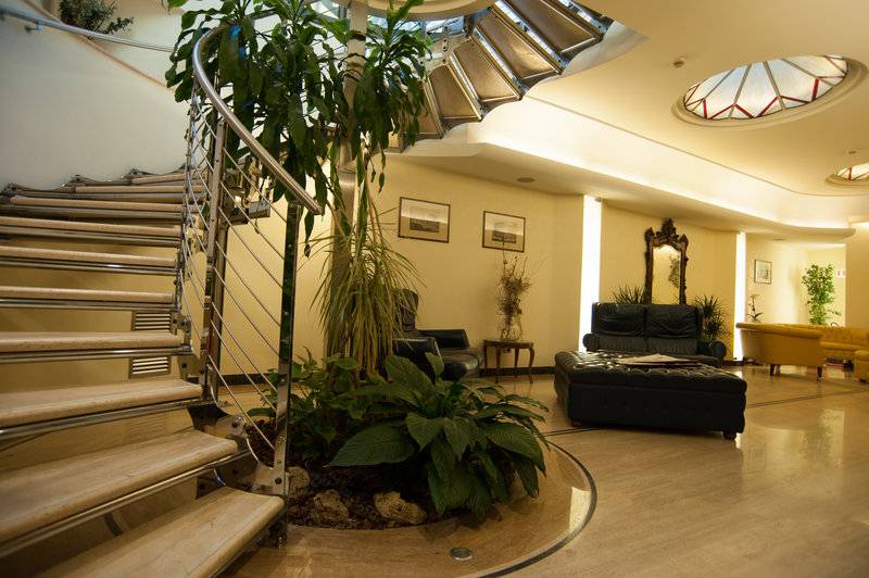 18_2407767_l_ 18_2407767_l_