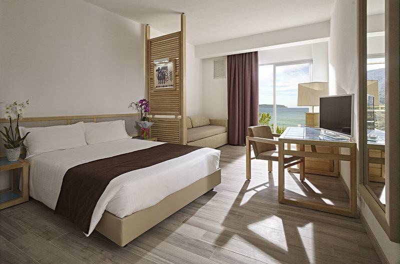 8_2938004_w_ 8_2938004_w_