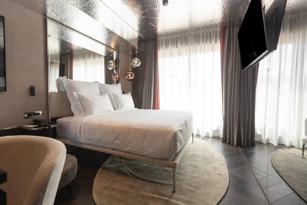 29_w3837h2560x3y0-ca11d981_z